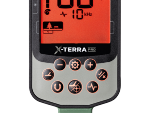 Pantalla y botones del detector de metales Minelab X-Terra Pro con frecuencia de 10 kHz